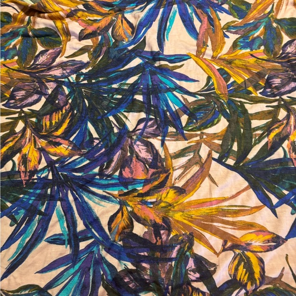 💘5 for $25 // Multicolor Tropical Print Top - Picture 8 of 12